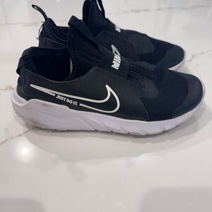 Nike Kids Black and White Just Do It Slip On Sneakers
